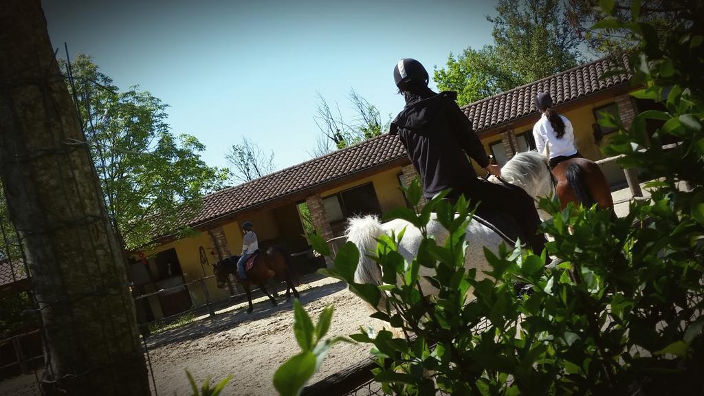 La Cascina Del Castello Villa อัสตี ภายนอก รูปภาพ